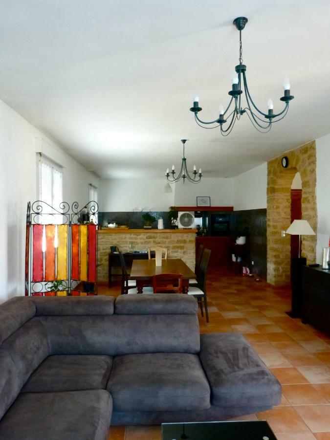 Chambres Salvaterra Sauveterre  ภายนอก รูปภาพ